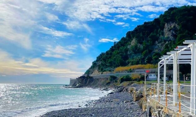 Diano Marina tutela le sue bellezze: nuove dotazioni per mettere in sicurezza il Molo Cavour