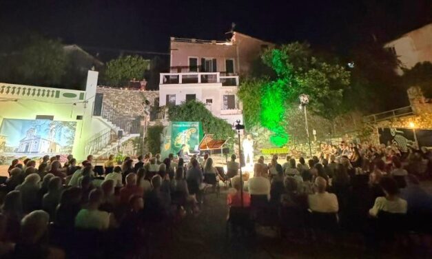 San Bartolomeo al Mare: attesa per il gran finale del 37° “Rovere d’Oro”, in palio una tournée in Messico