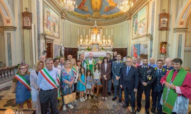 Il Vescovo di Tortona Guido Marini in visita a Garadassi: l’alta Val Curone si stringe attorno al suo pastore