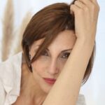 “Voci”: a Oviglio e Acqui Terme lo spettacolo teatrale di Monica Massone dedicato a dieci donne indimenticabili