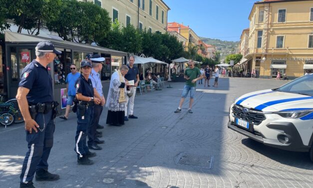 Più efficienza e sicurezza a Diano Marina: inaugurata la nuova auto della Polizia Locale