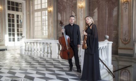 “L’Altro Monferrato” entra nel vivo: musica, natura e l’omaggio a Dario Fo tra le colline
