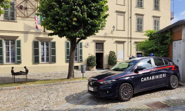 Rifiuti speciali abbandonati nel torrente: operazione congiunta dell’Arma porta a tre denunce a Conzano