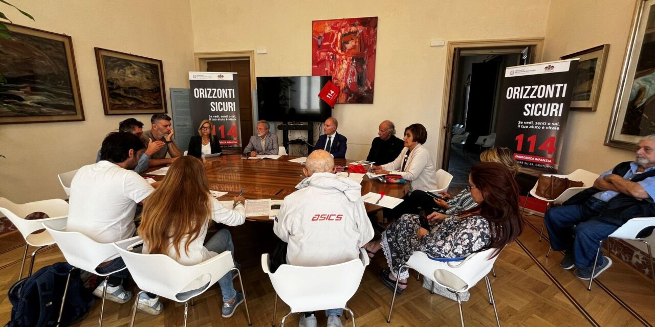 Minori e pericoli del web: a Novi Ligure scatta il progetto “Insieme si vince – Orizzonti sicuri” con Roberta Bruzzone