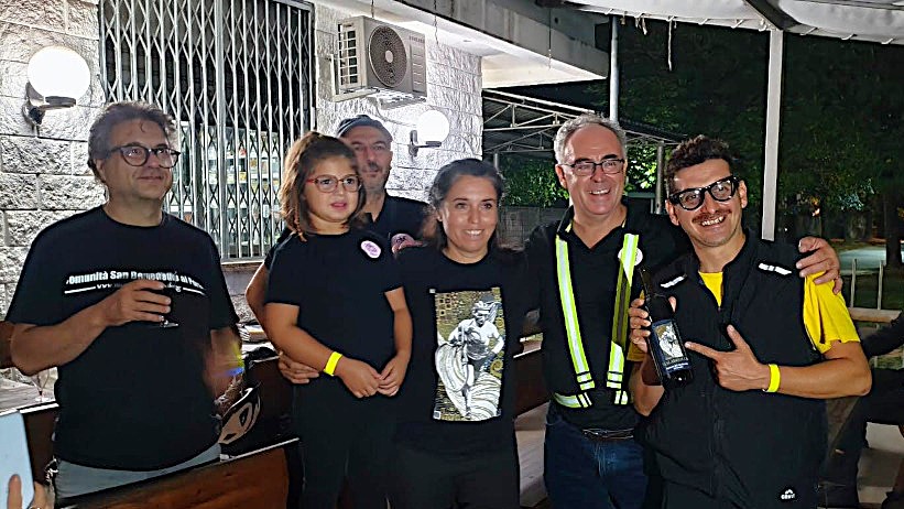 Tortona tanta gente alla Pedalata Notturna per Ciclisti Lenti: una terza edizione nel segno della partecipazione, dell’inclusione e dell’originalità