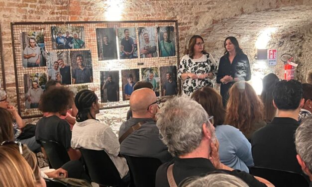 Casale Monferrato, oltre l’accoglienza notturna: con “RiGuardiamoci” la comunità si unisce per dare voce, arte e futuro alle persone fragili