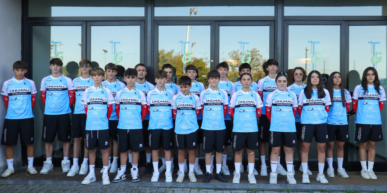 Due storiche società uniscono le forze per far crescere i giovani campioni: svelato a Novi il team ciclocross I Cinghiali Evo Armofer